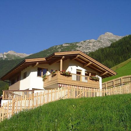 דירות ניוסטיפט אים סטובאיטל Haus Harbauer מראה חיצוני תמונה