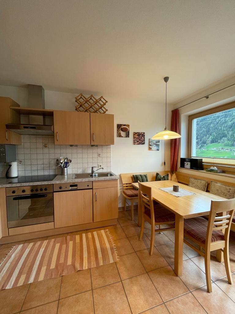 דירות ניוסטיפט אים סטובאיטל Haus Harbauer מראה חיצוני תמונה